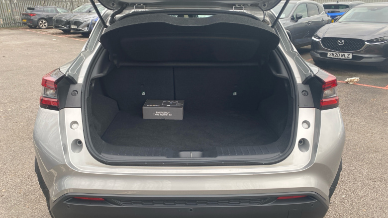 Nissan Juke 1.0 DiG-T 114 N-Connecta 5dr Petrol Hatchback